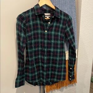 J. Crew Plaid Button-Up Shirt Size 2 Perfect fit Cotton